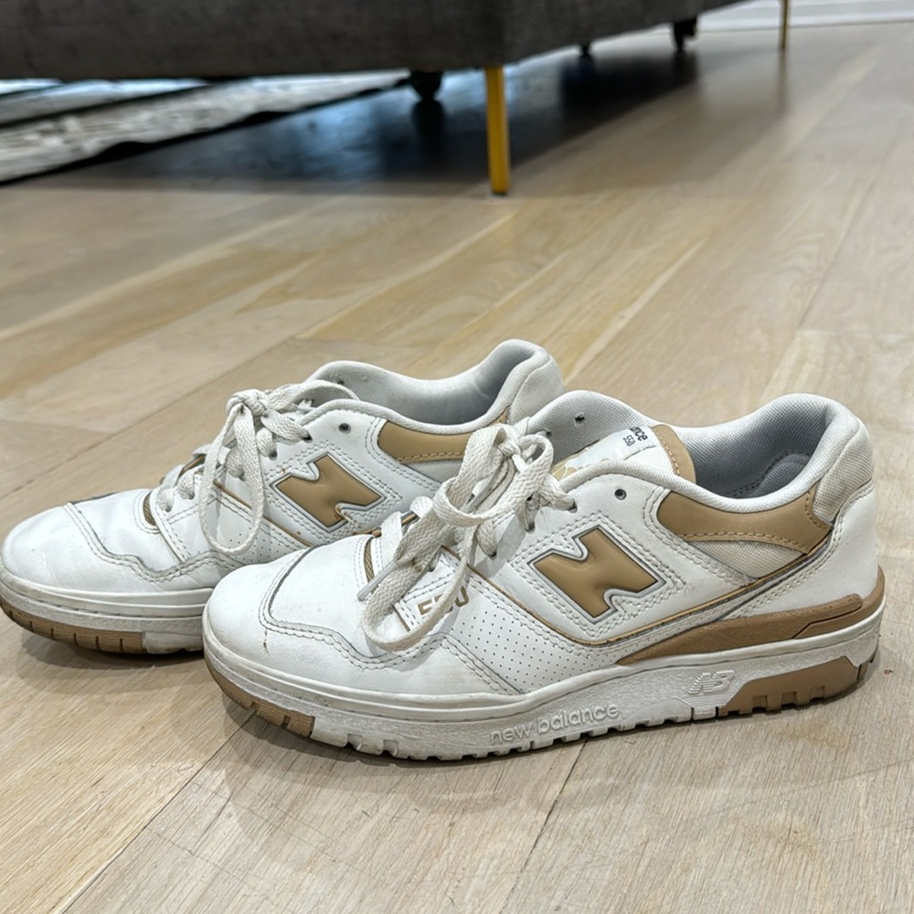 New Balance 550 Women’s 7.5